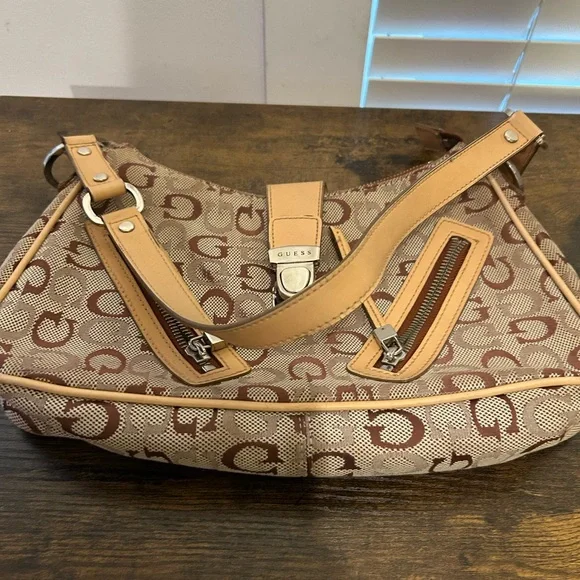 Guess Vintage Y2K Tan Brown Shoulder Bag Monogram Logo Hand Bag Zipper Pockets - Picture 5 of 7